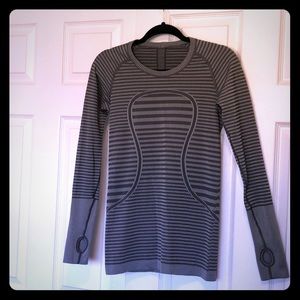 Lululemon Swiftly Tech Long Sleeve Crew.